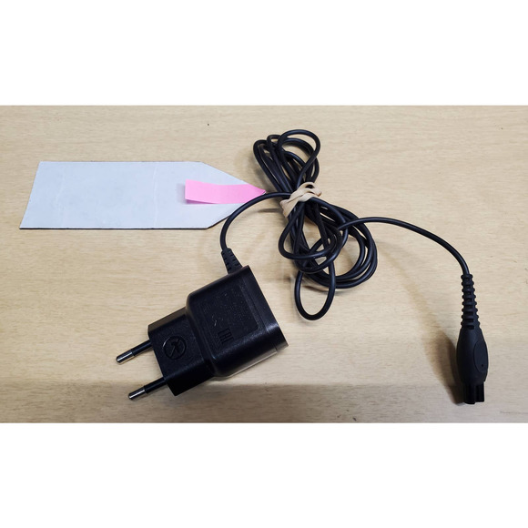 FLYCO FS336 Wet/Dry Shaver Trimmer Rechargeable INTERNATIONAL Plug - Picture 8 of 10